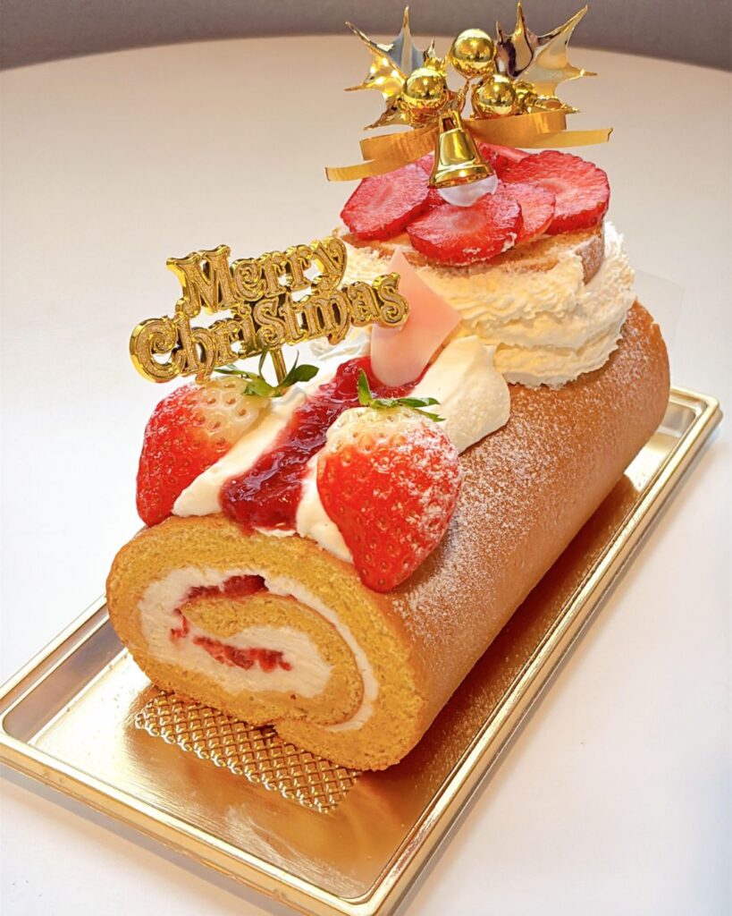 ファーストバイトの米粉のブッシュドノエル