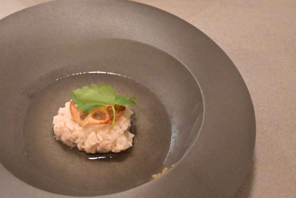 ゆか食堂 蓮根と鱈のふわとろまんじゅう